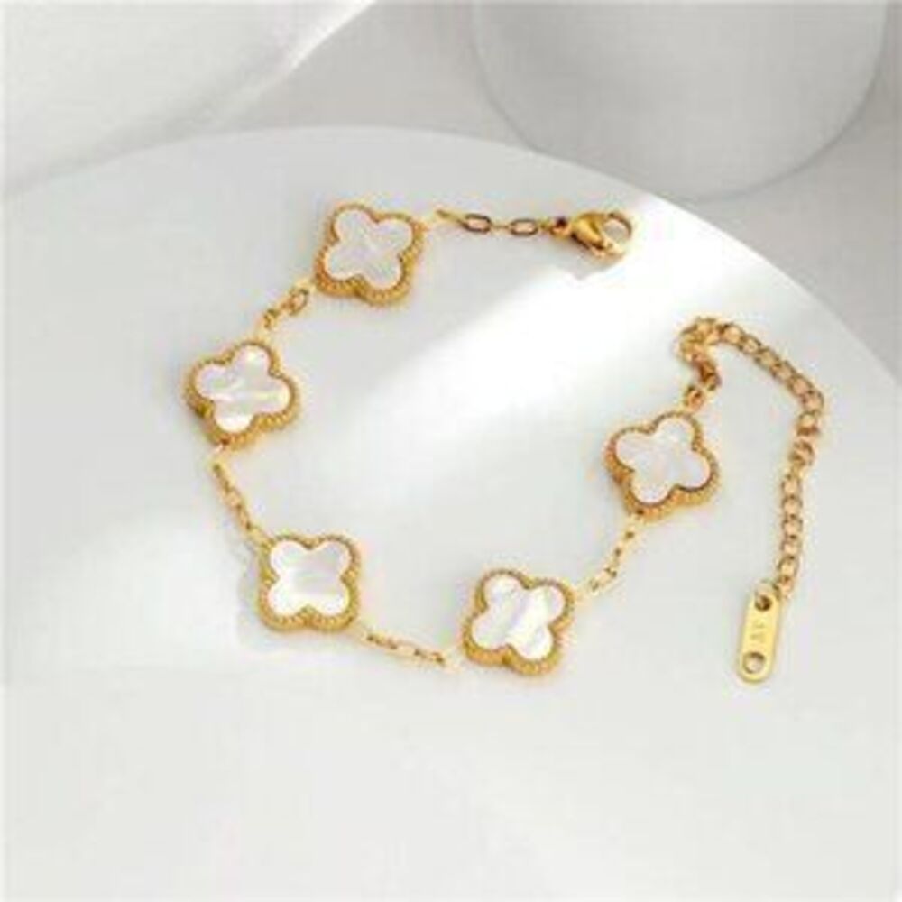 18K Gold-Plated Titanium Steel Clover Bracelet